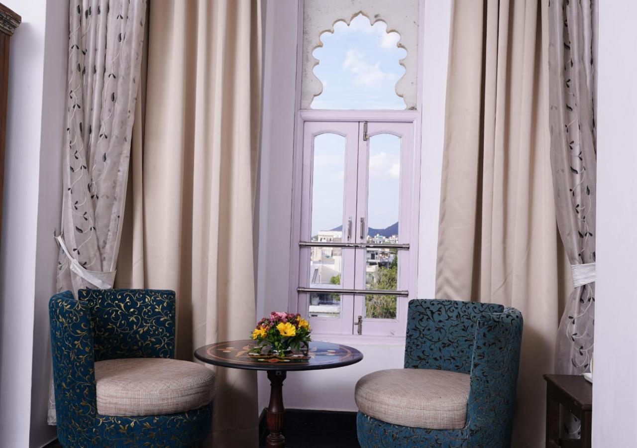 Bloom Boutique L Lake Pichola Udaipur Exterior photo