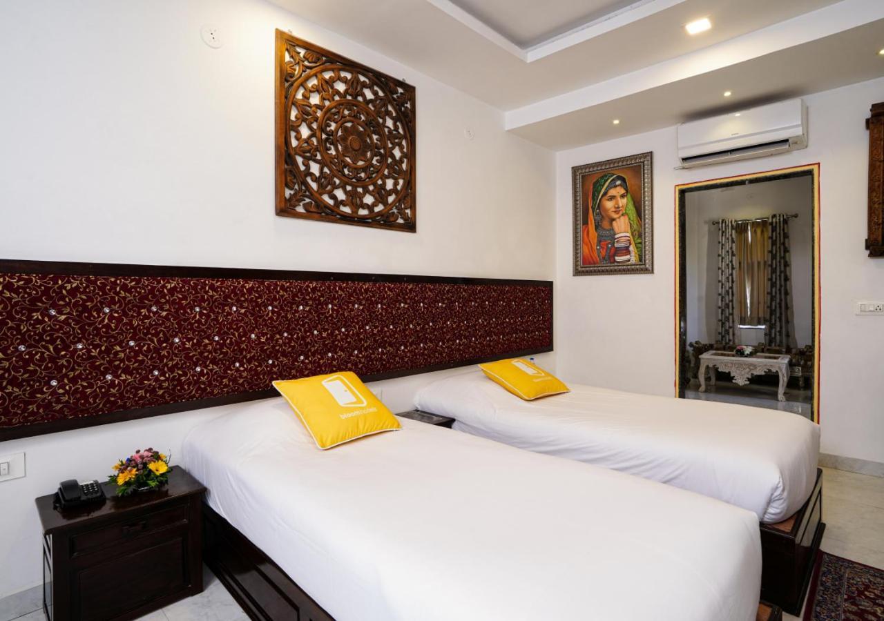 Bloom Boutique L Lake Pichola Udaipur Exterior photo