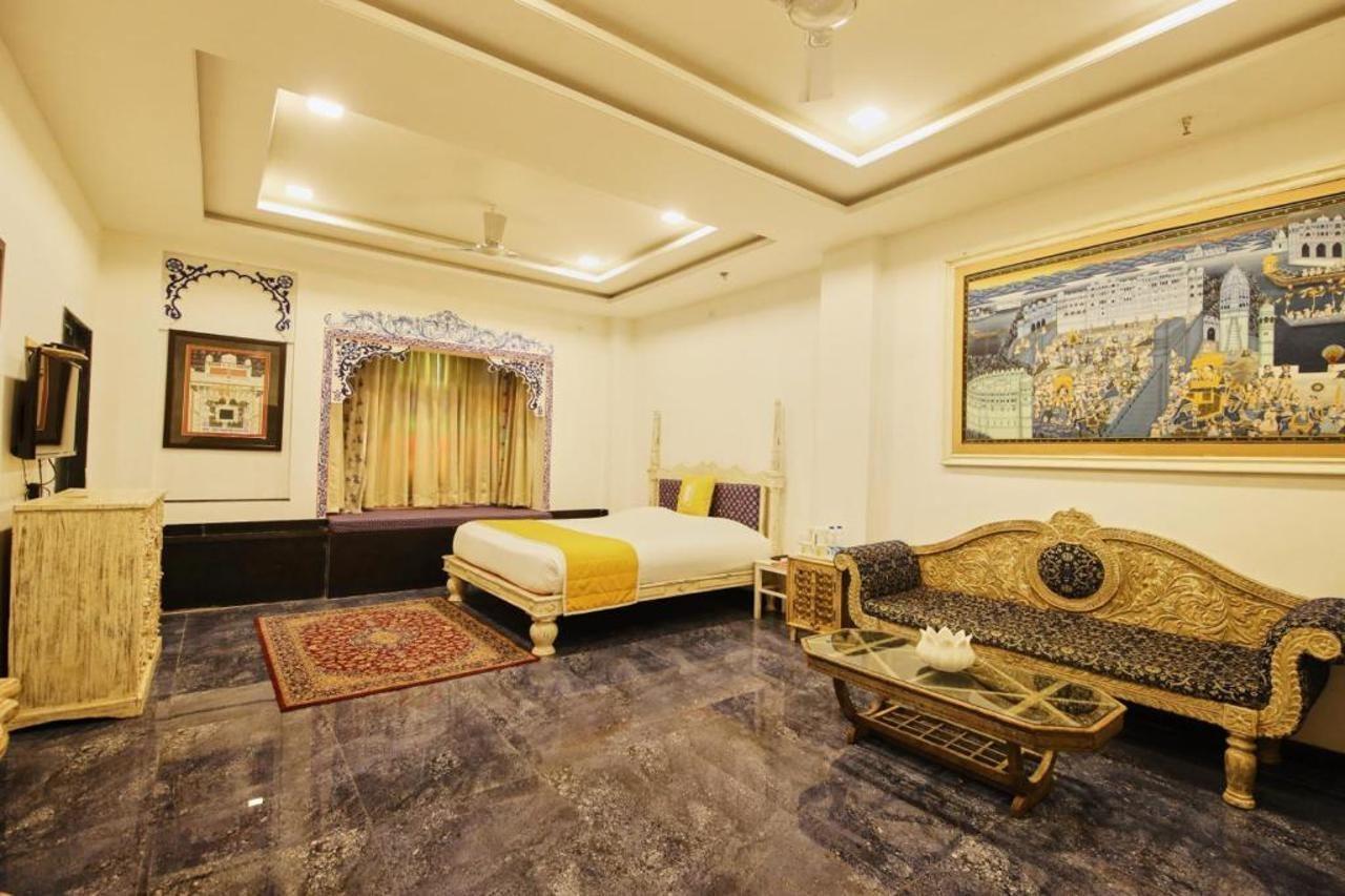 Bloom Boutique L Lake Pichola Udaipur Exterior photo