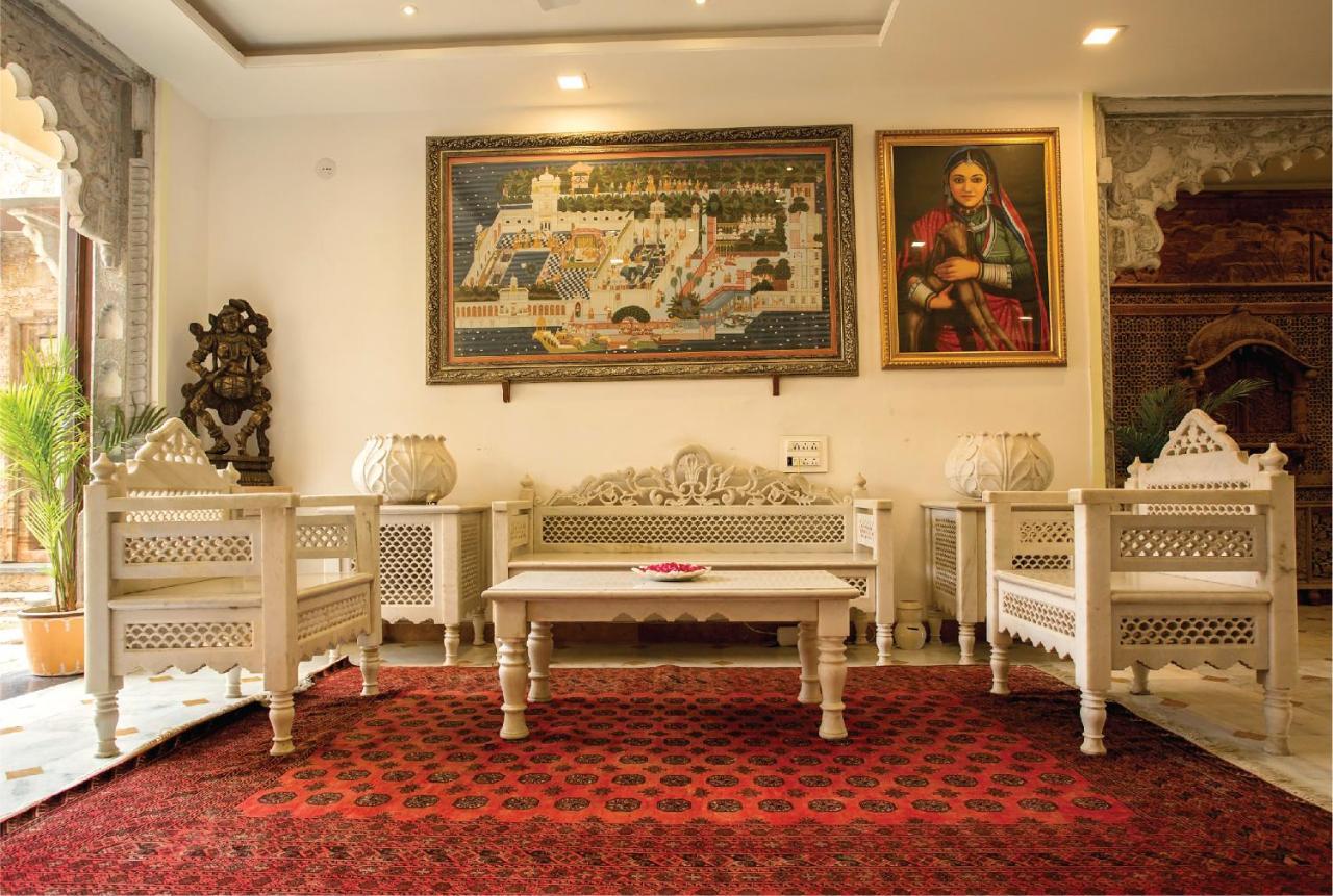 Bloom Boutique L Lake Pichola Udaipur Exterior photo